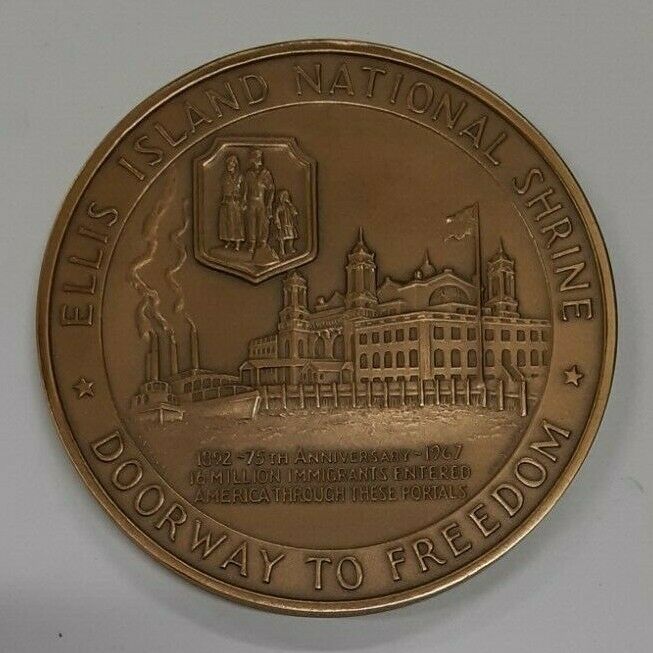 1967 Statue of Liberty/Ellis Island 75th Anniv Medallic Art Bronze Medal in Box