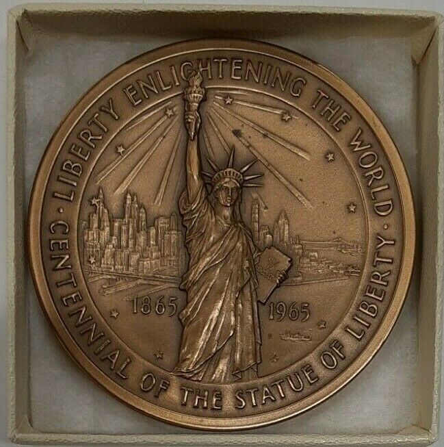 1967 Statue of Liberty/Ellis Island 75th Anniv Medallic Art Bronze Medal in Box