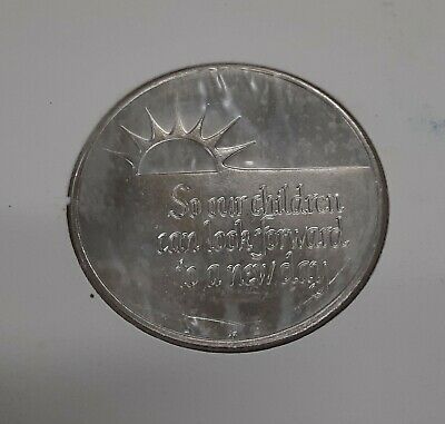 1968 Franklin Mint BU Peace (Children Playing) Medal in Card