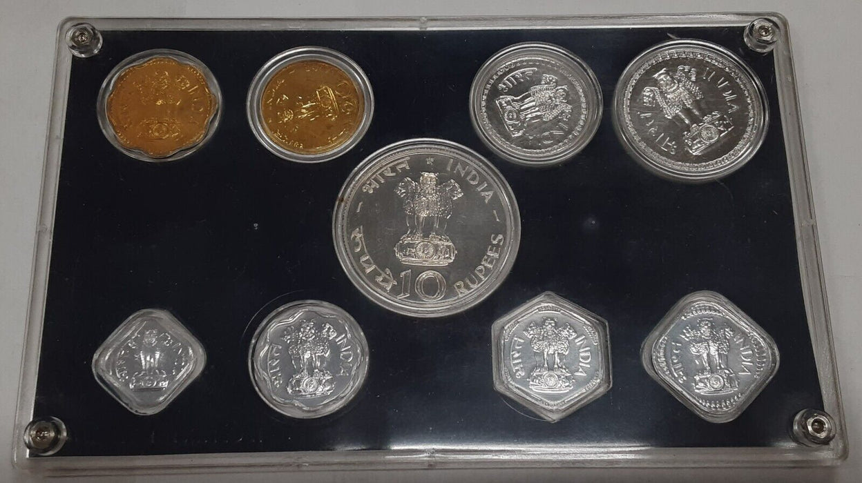 1970 Republic of India Nine Coin Proof Set in Hard Plastic Case - Bombay Mint