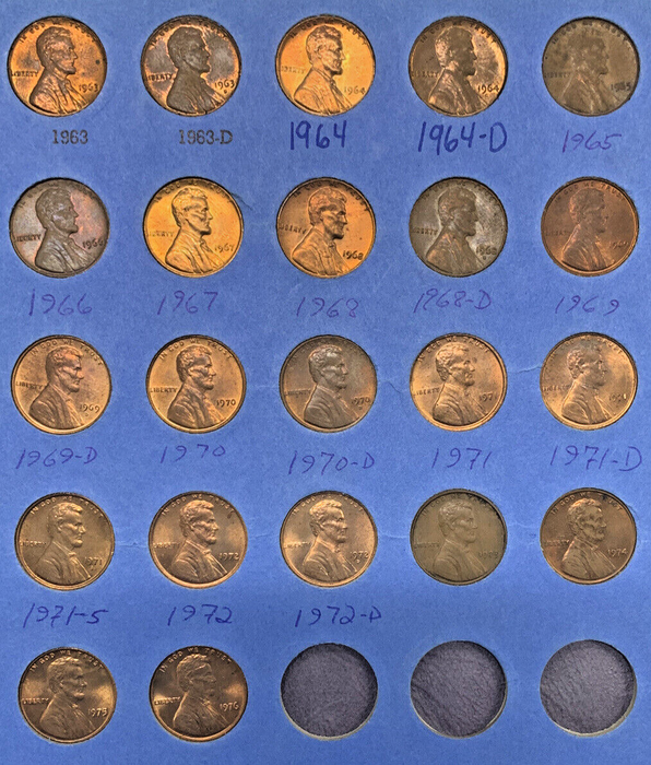 1909-1976 Lincoln Wheat Cent Almost Complete Set-Whitman Coin Folder (D)