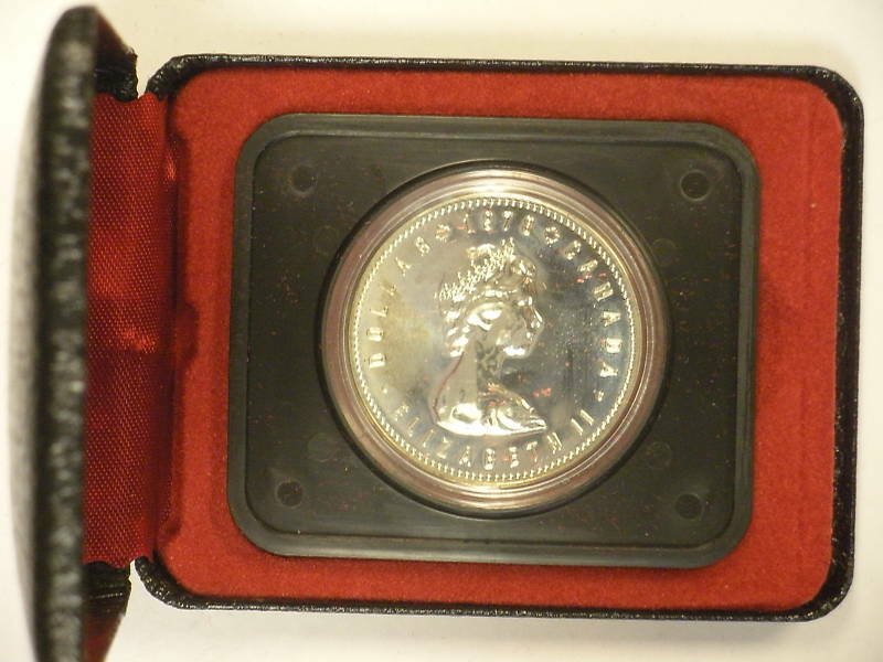 1978 Canada Silver Dollar Games with original case