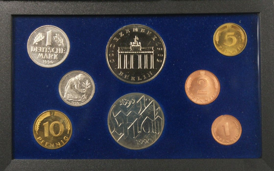 1990 German Eight Coin 1 Silver Uncirculated Set in Blue Presentation Box