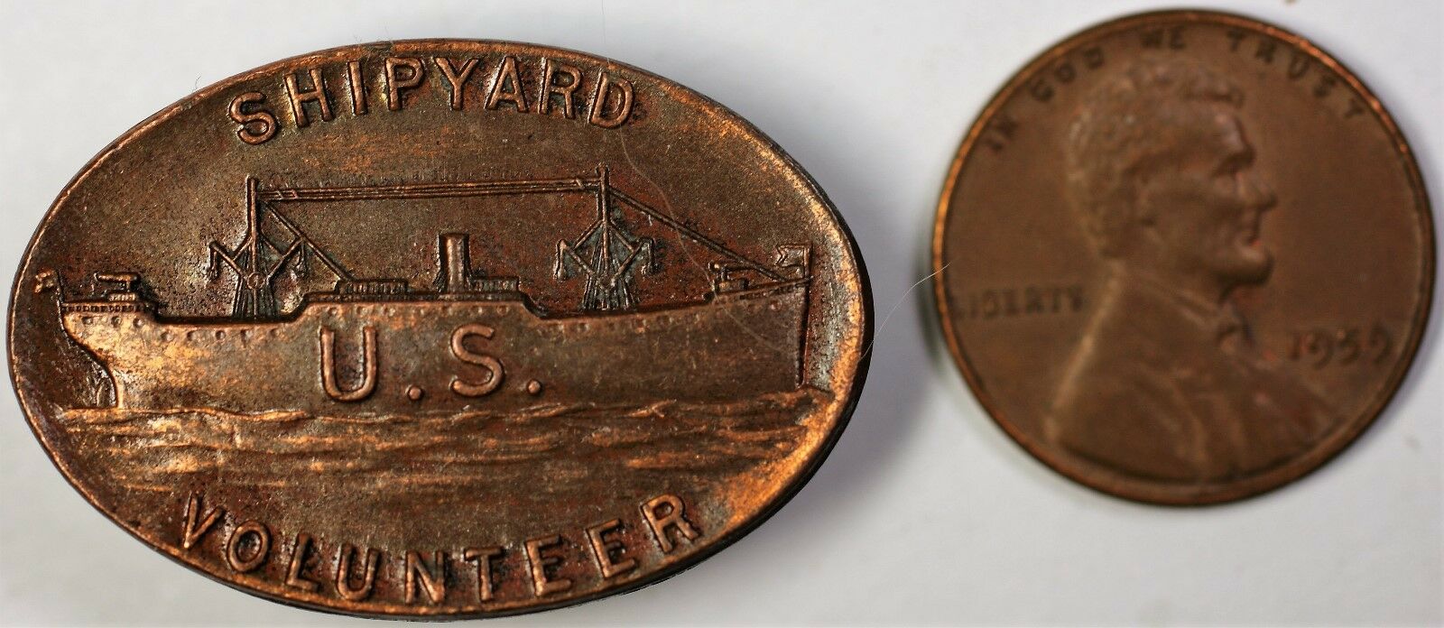 United States Shipyard Volunteer Bronze World War 2 Two Button Hole Cover