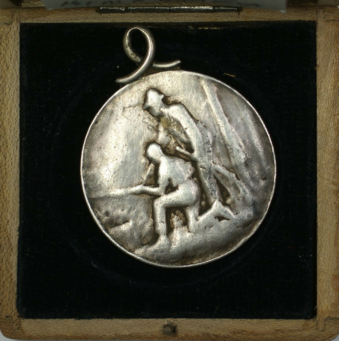 1899 Luzern Switzerland Silver Swiss Shooting Medal Looped R878A in Case