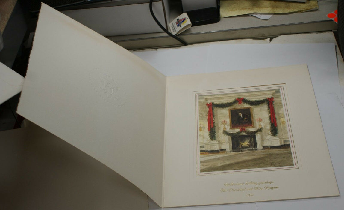 1987 White House Presidential Large Christmas Card Reagan w/ Folio & Envelope