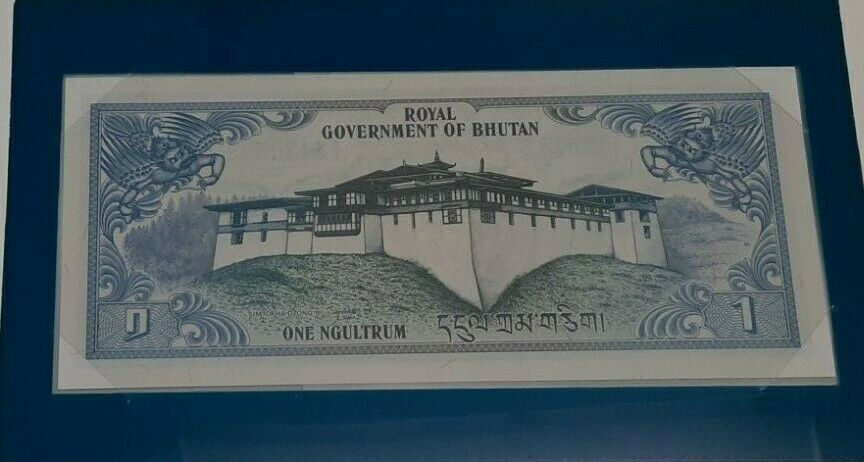 1986 Bhutan One Ngultrum Banknote Crisp Uncirculated in Stamped Envelope