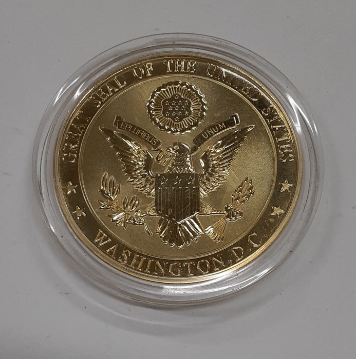 Famous Sights of Washington D.C. Souvenir Medal in Capsule