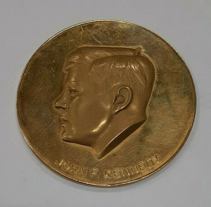 Undated Gold John F. Kennedy Memorial Medal 63.9 Grams/50MM (MK)