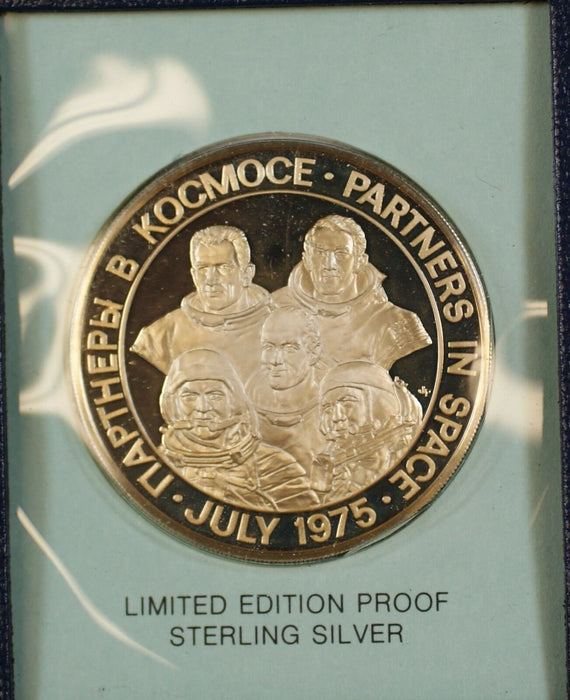 Franklin Mint Partners in Space Commemorative Set w/ Silver Medal and Stamps