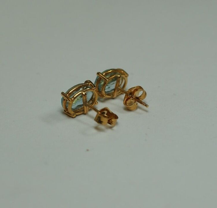Ladies Pair of 14K Yellow Gold Oval 6x8mm Aquamarine Earrings